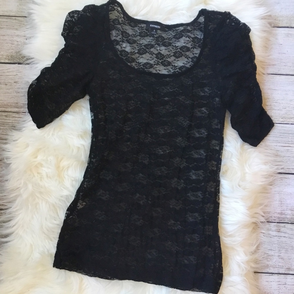 Floral Lace Express Top Ruched Sleeves